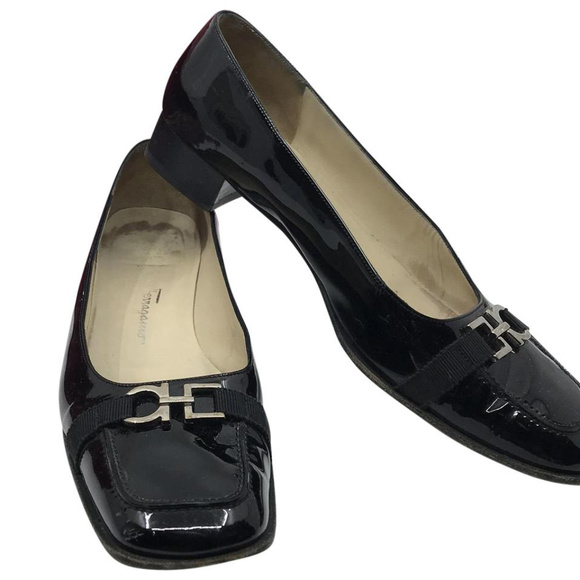 Salvatore Ferragamo Shoes - Salvatore Ferragamo Vintage Patent Shoes size 8